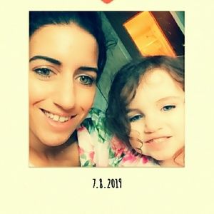 Meet your Posher, Rachel